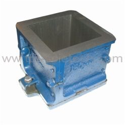Khuôn đúc bê tông 4 mảnh